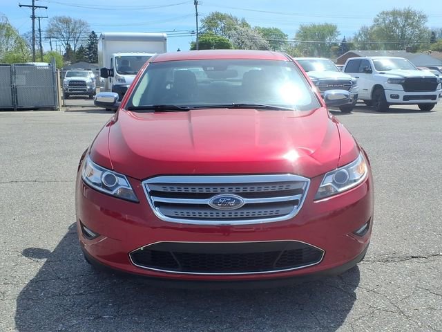 Used 2010 Ford Taurus Limited FWD image 2