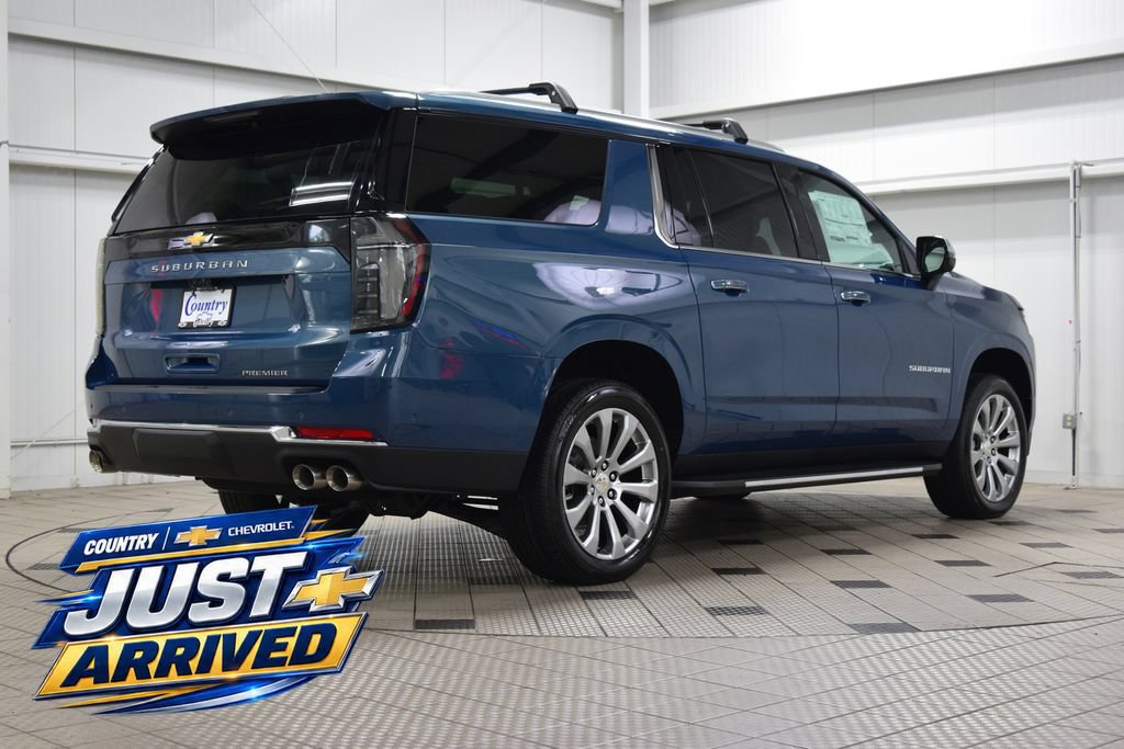 New 2026 Chevrolet Suburban Premier AWD/4WD image 8