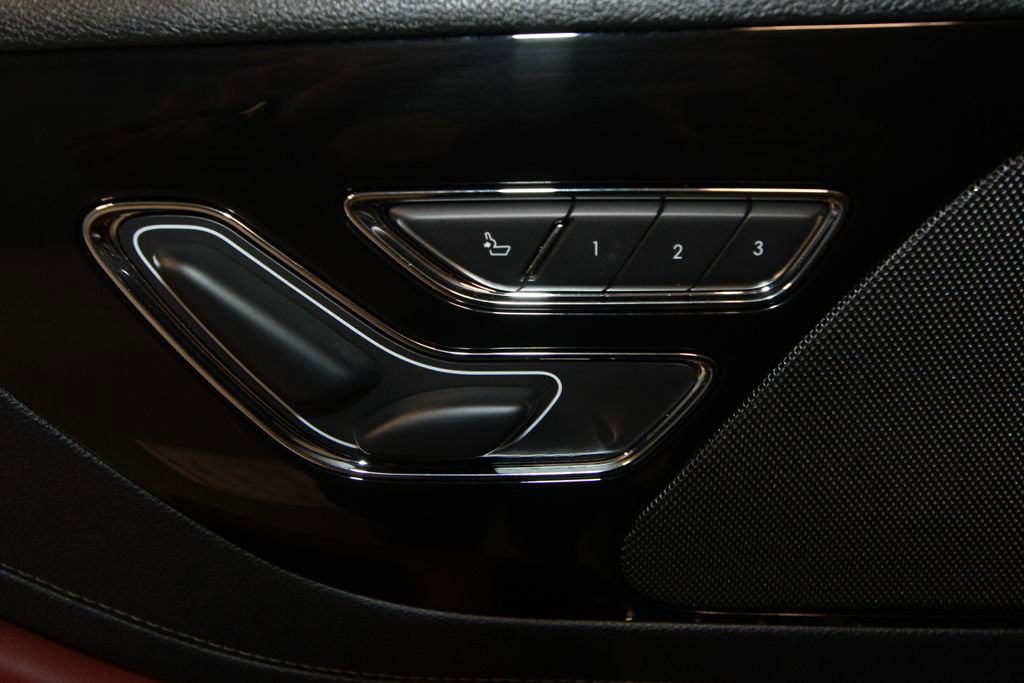 Used 2025 Lincoln Aviator Reserve w/ Jet Appearance Package image 9