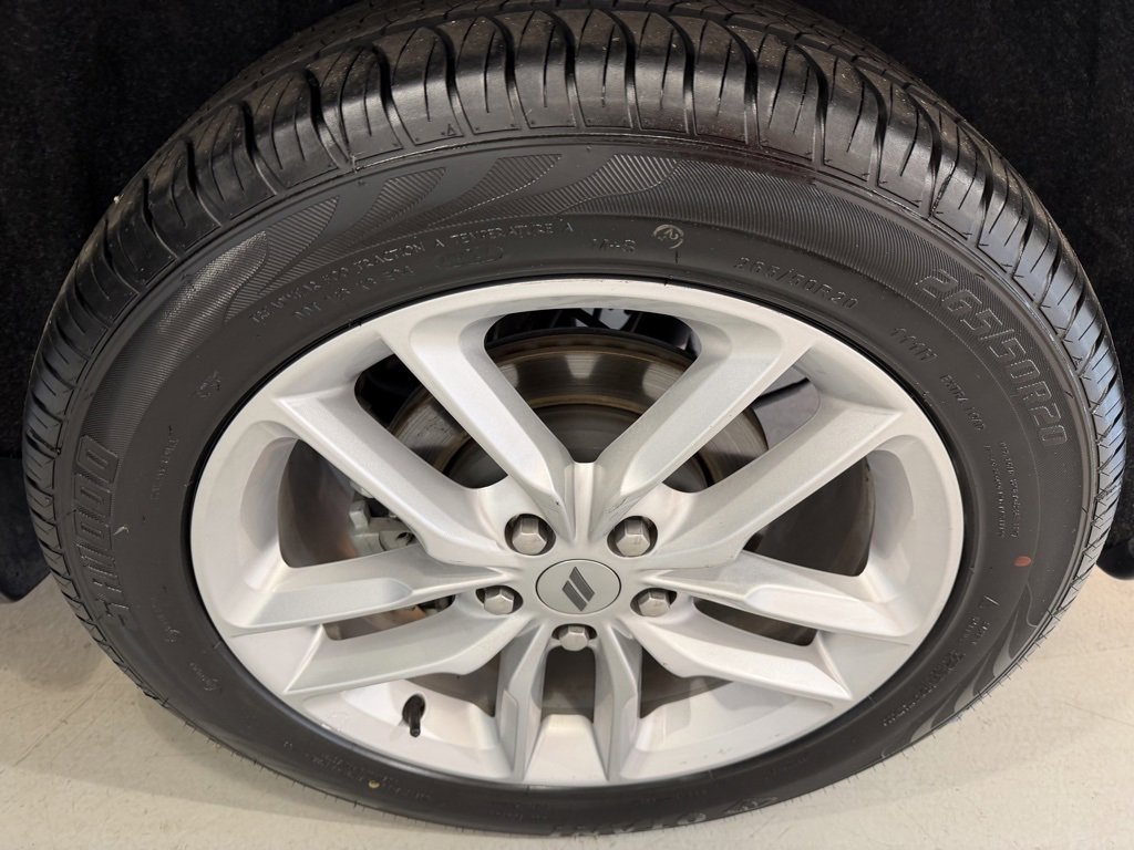 Used 2023 Dodge Durango GT image 29