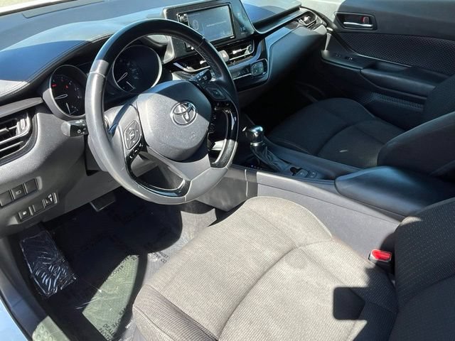 Used 2018 Toyota C-HR XLE FWD image 13
