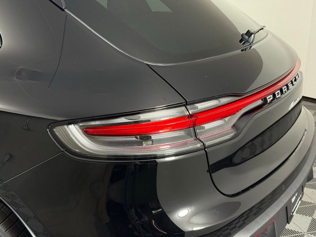 New 2026 Porsche Macan image 16