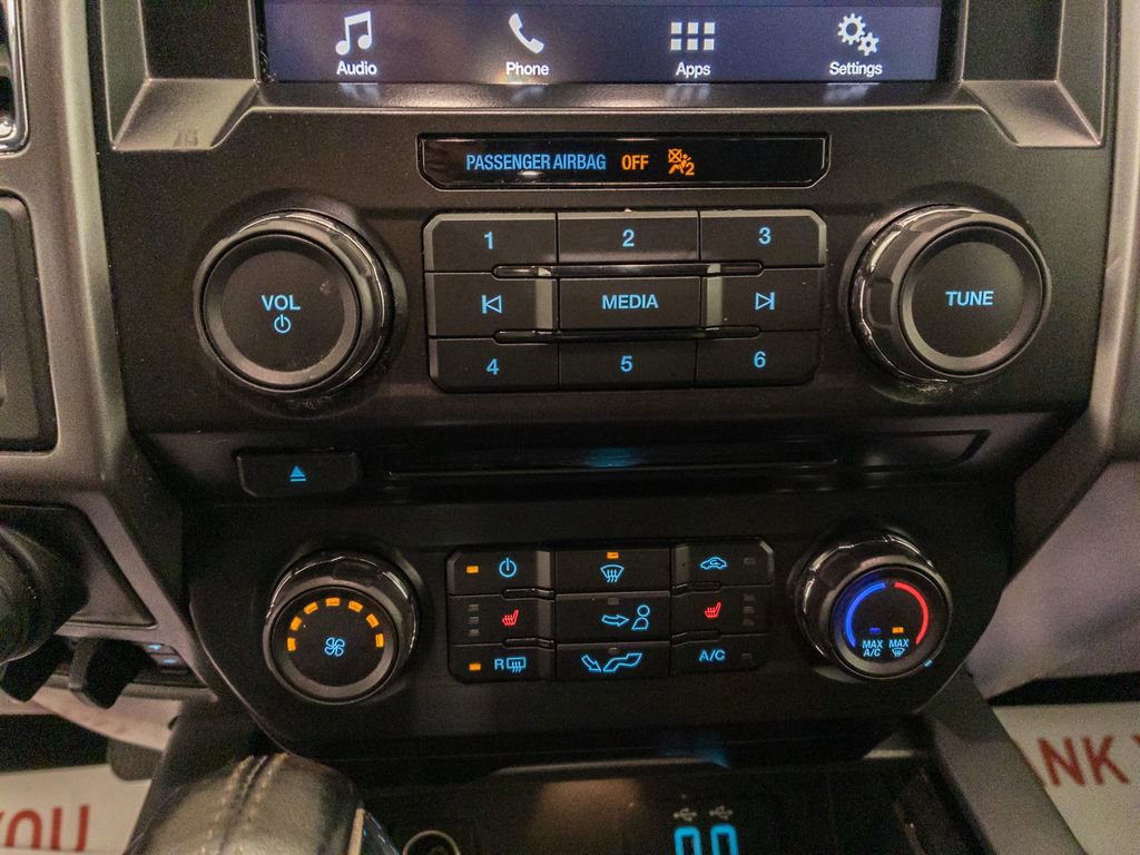 Used 2016 Ford F150 XLT w/ Equipment Group 302A Luxury image 15