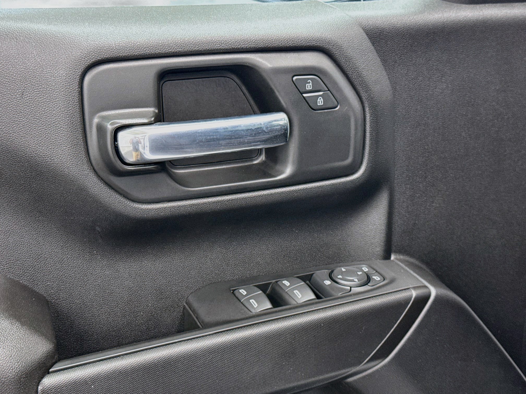 Used 2023 Chevrolet Silverado 1500 Custom AWD/4WD image 15
