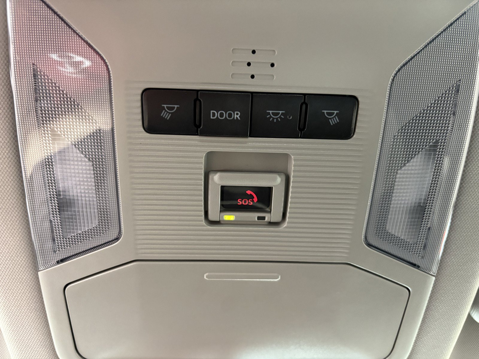 Used 2024 Toyota RAV4 LE AWD/4WD image 37