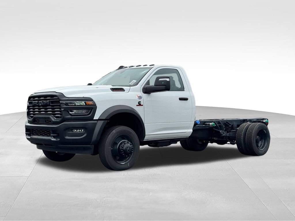 New 2026 RAM 5500 Tradesman AWD/4WD image 3