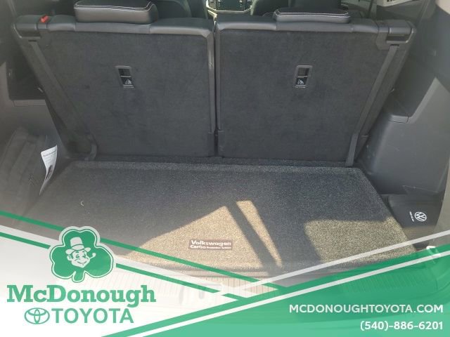 Used 2022 Volkswagen Atlas SEL Premium image 12
