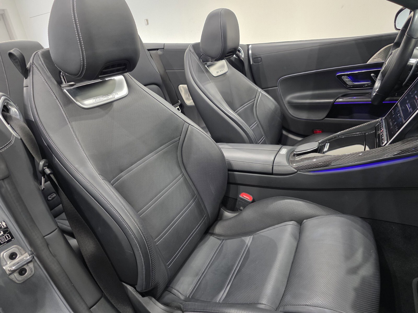 Used 2022 Mercedes-Benz SL 63 AMG 4MATIC image 19