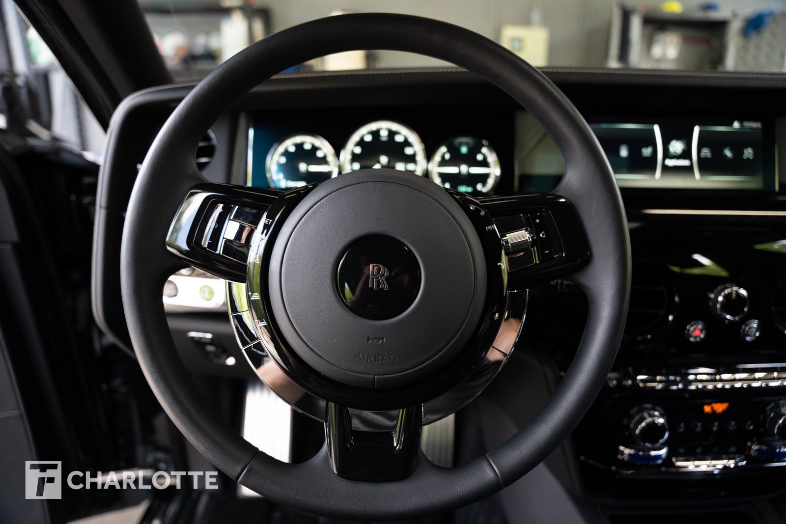Used 2023 Rolls-Royce Phantom Extended Wheelbase RWD image 26