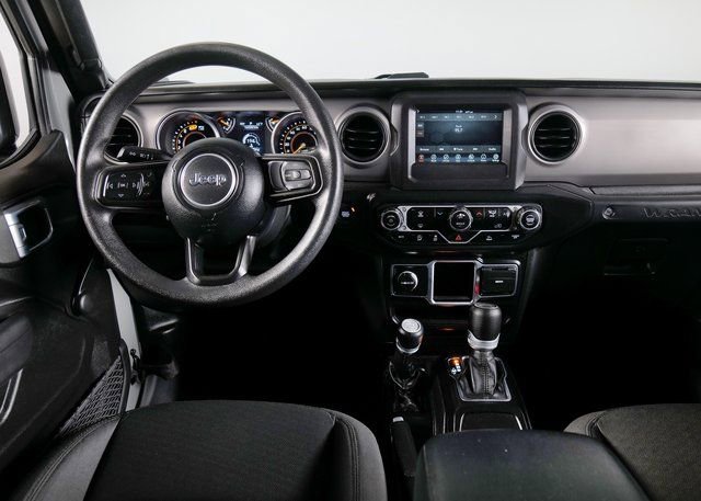 Used 2022 Jeep Wrangler Unlimited Sport AWD/4WD image 11