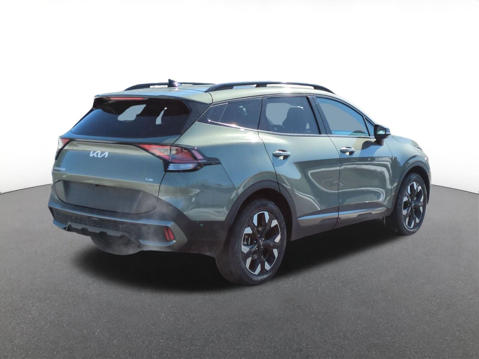 Used 2024 Kia Sportage X-Line w/ X-Line Premium Package image 3
