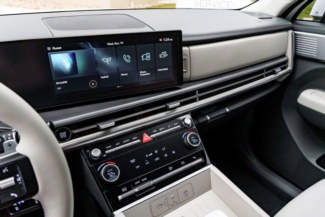 New 2026 Hyundai Santa Fe SE image 14