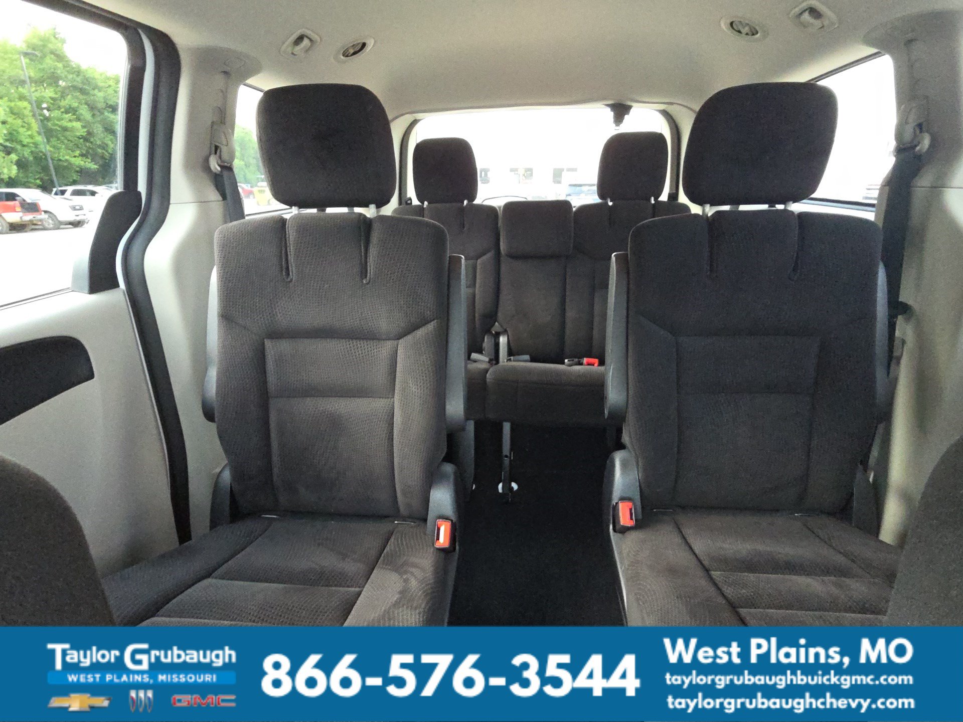 Used 2014 Dodge Grand Caravan SE w/ Quick Order Package 29E SE FWD image 25