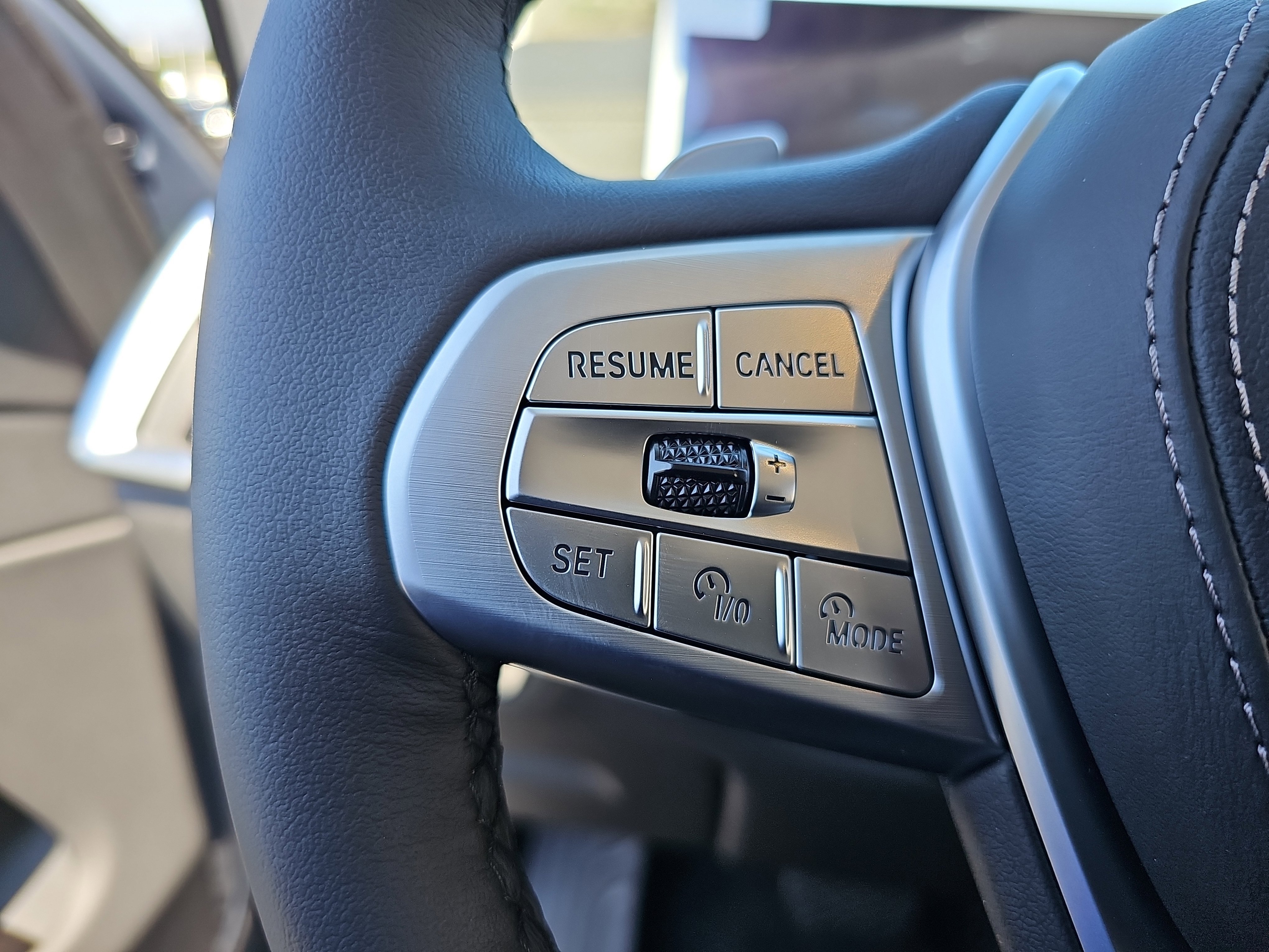 New 2026 BMW X7 xDrive40i w/ Premium Package image 19