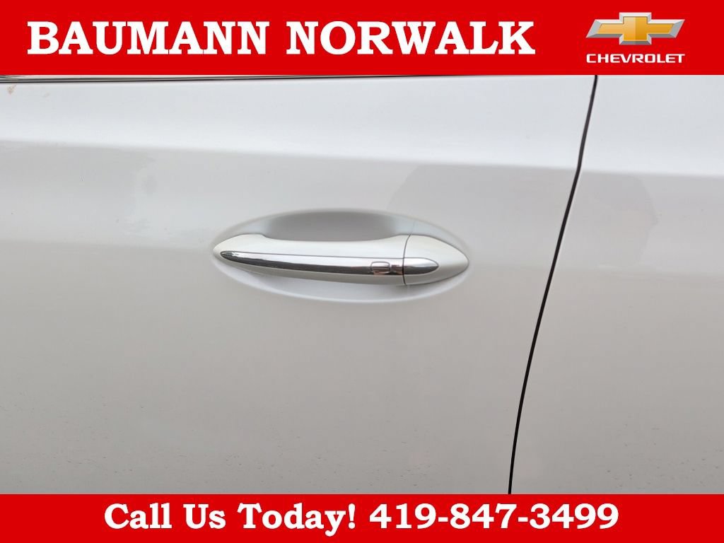 Used 2019 Buick Enclave Premium w/ LPO, Luxury Package AWD/4WD image 9