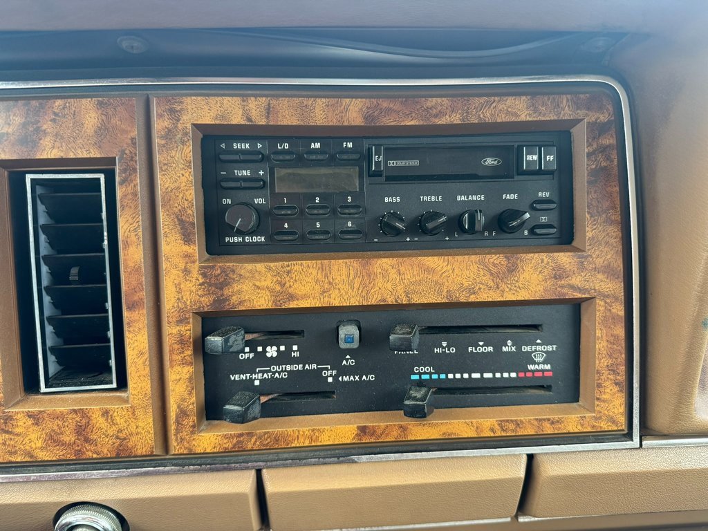 Used 1986 Ford Bronco II 4WD image 19