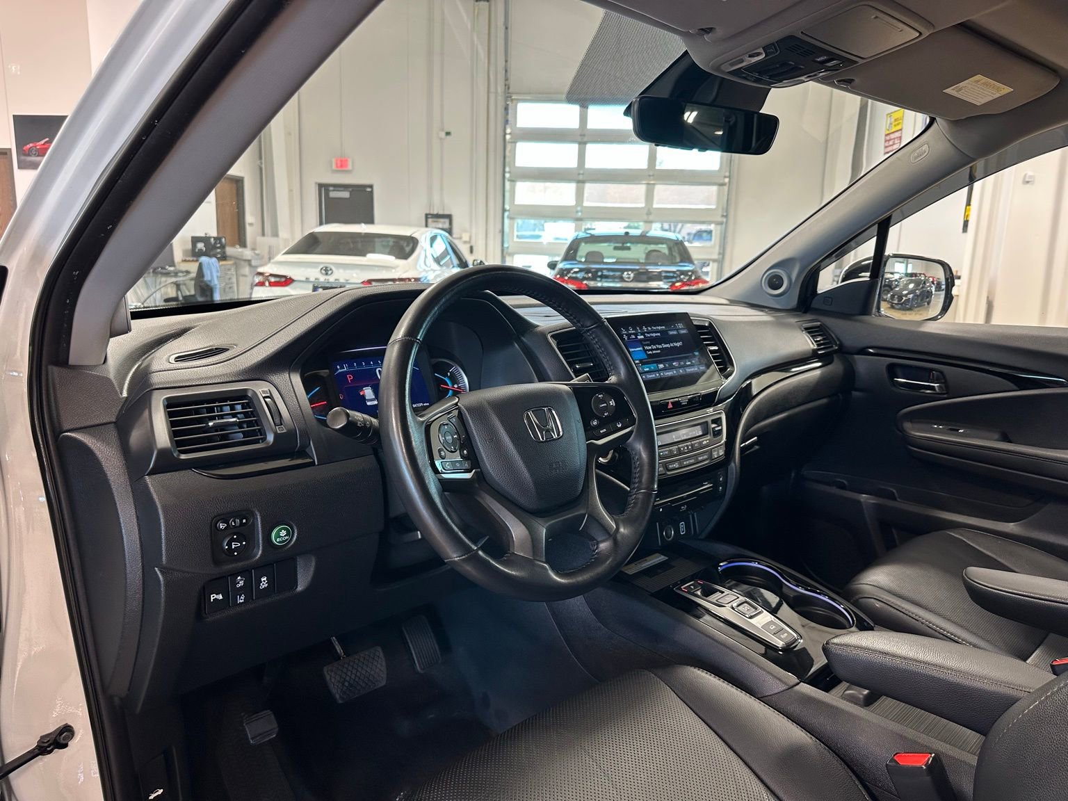 Used 2020 Honda Pilot Elite image 14