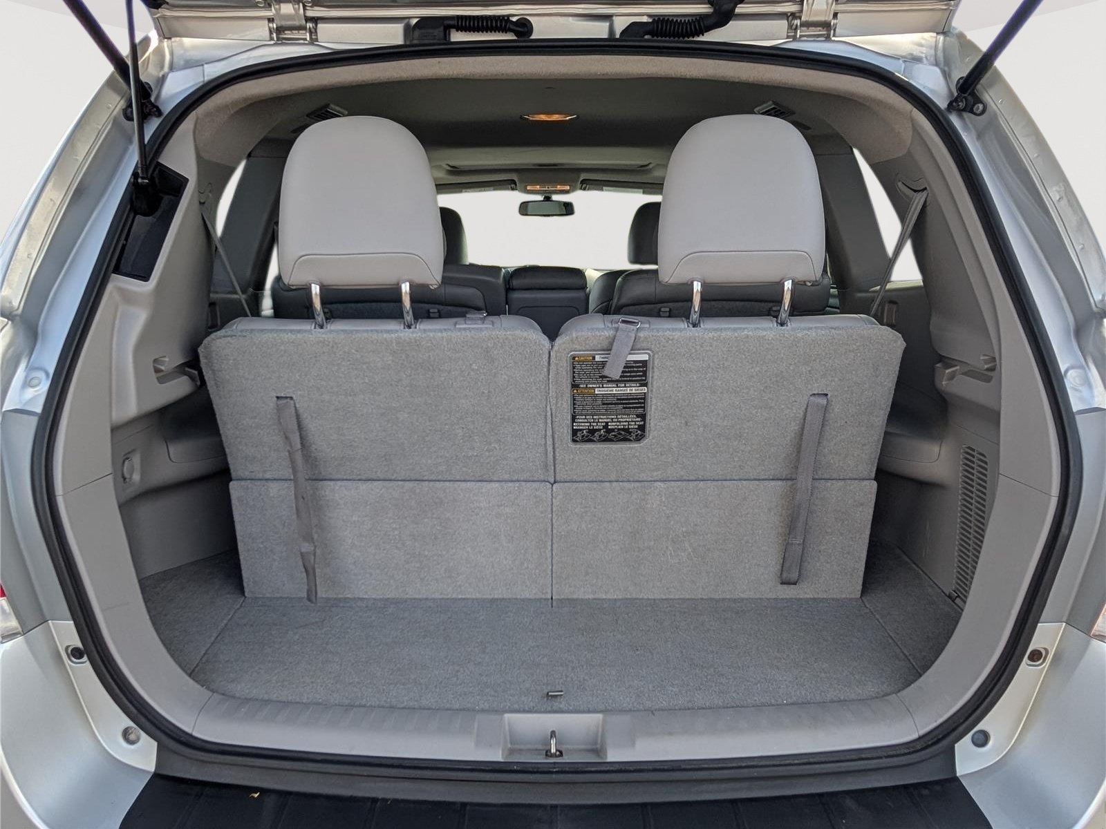 Used 2012 Toyota Highlander Limited w/ Tow Pkg AWD/4WD image 14