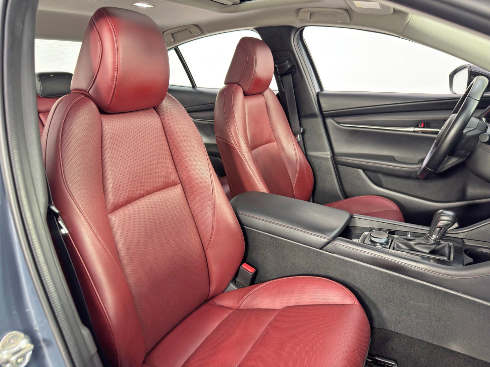 Used 2023 MAZDA MAZDA3 s image 35