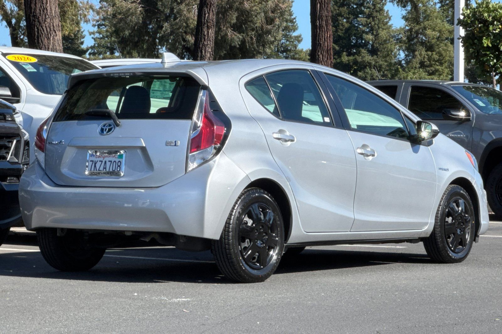 Used 2015 Toyota Prius C One FWD image 5