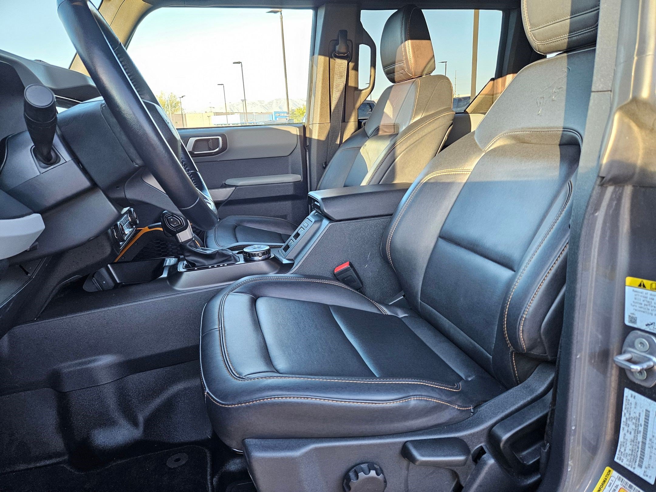 Used 2022 Ford Bronco Badlands AWD/4WD image 17