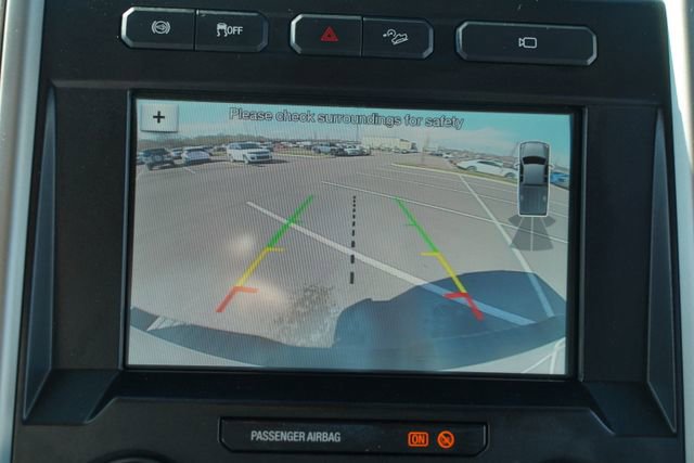 Used 2019 Ford F250 Lariat w/ Chrome Package image 27