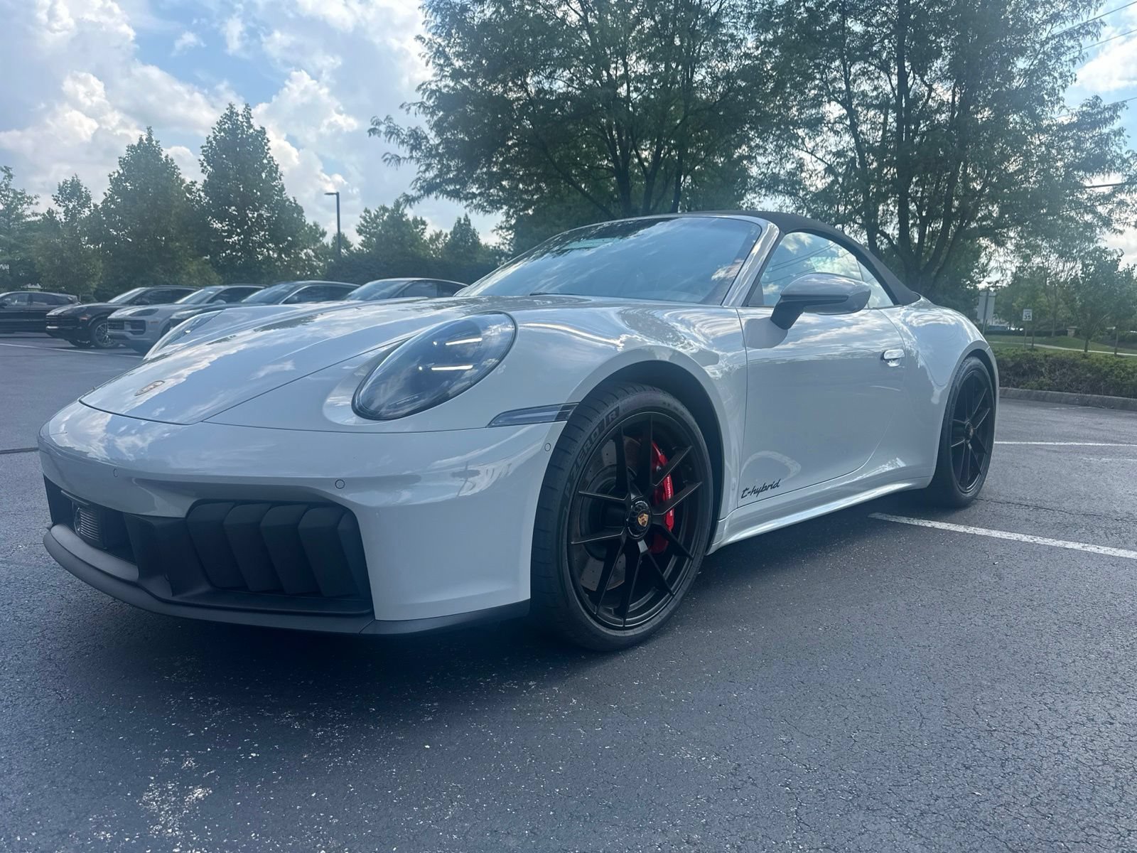 Used 2026 Porsche 911 Carrera GTS RWD image 2