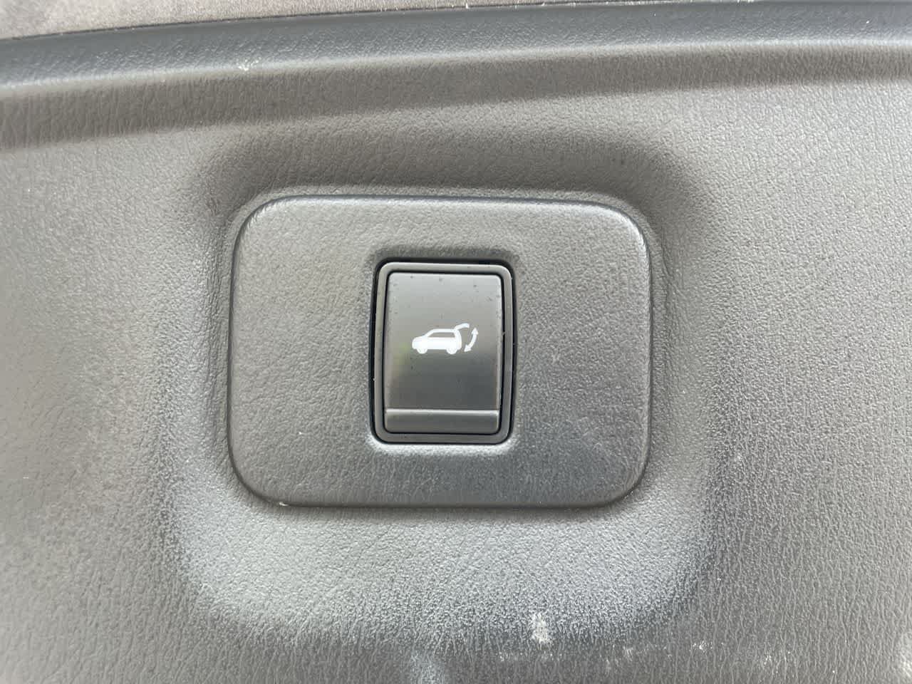 Used 2019 INFINITI QX60 Luxe w/ Essential Package AWD/4WD image 18