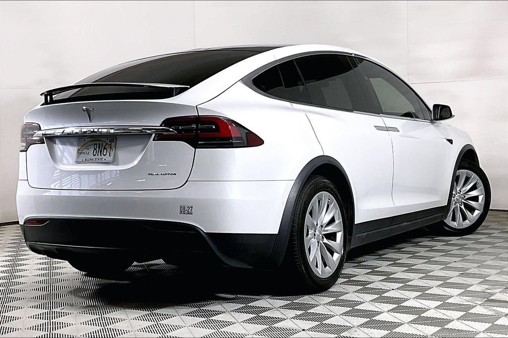 Used 2019 Tesla Model X 75D AWD/4WD image 10