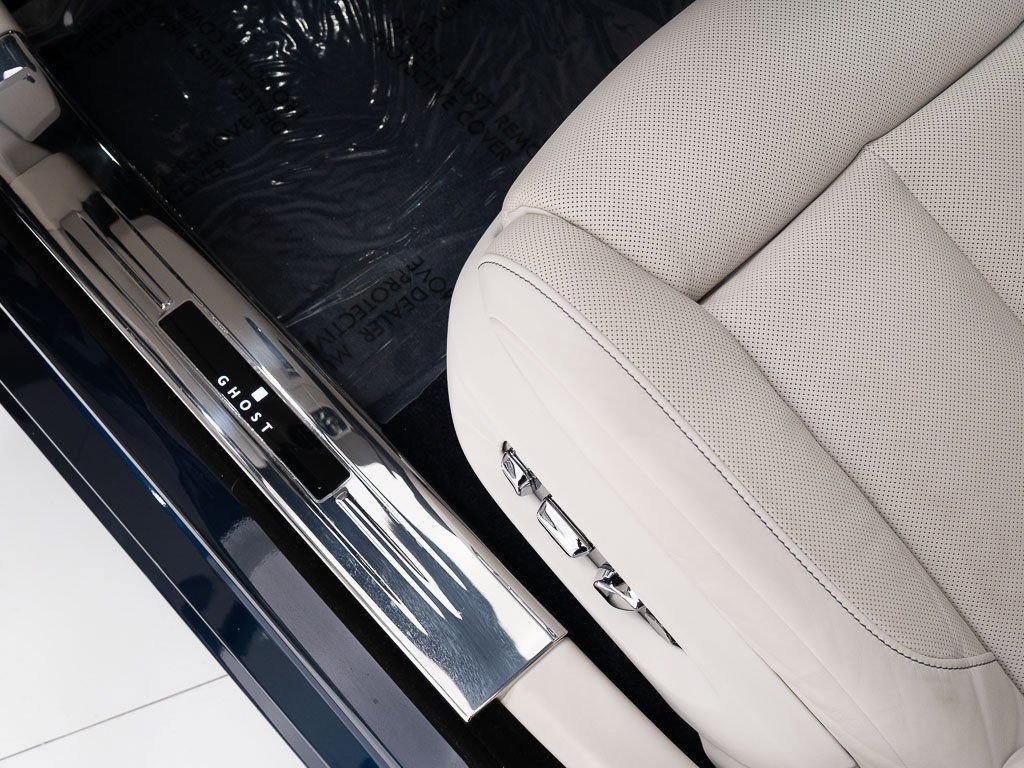 Certified 2023 Rolls-Royce Ghost w/ Ghost Package image 13