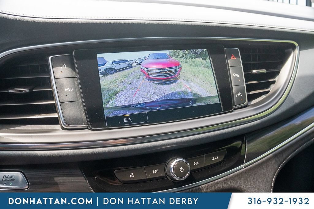 Used 2023 Buick Enclave Essence AWD/4WD image 8