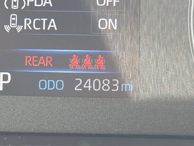 Used 2023 Toyota Corolla SE w/ SE Premium Package image 29