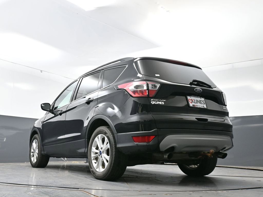 Used 2017 Ford Escape SE AWD/4WD image 51