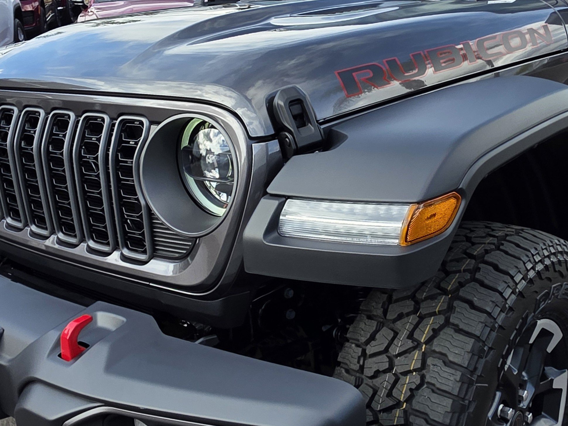 New 2026 Jeep Gladiator Rubicon w/ Steel Power Dome Hood Package AWD/4WD image 8