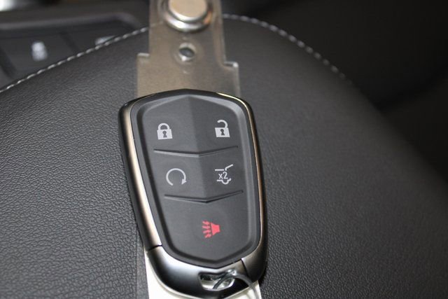 New 2025 Cadillac XT6 Luxury image 19