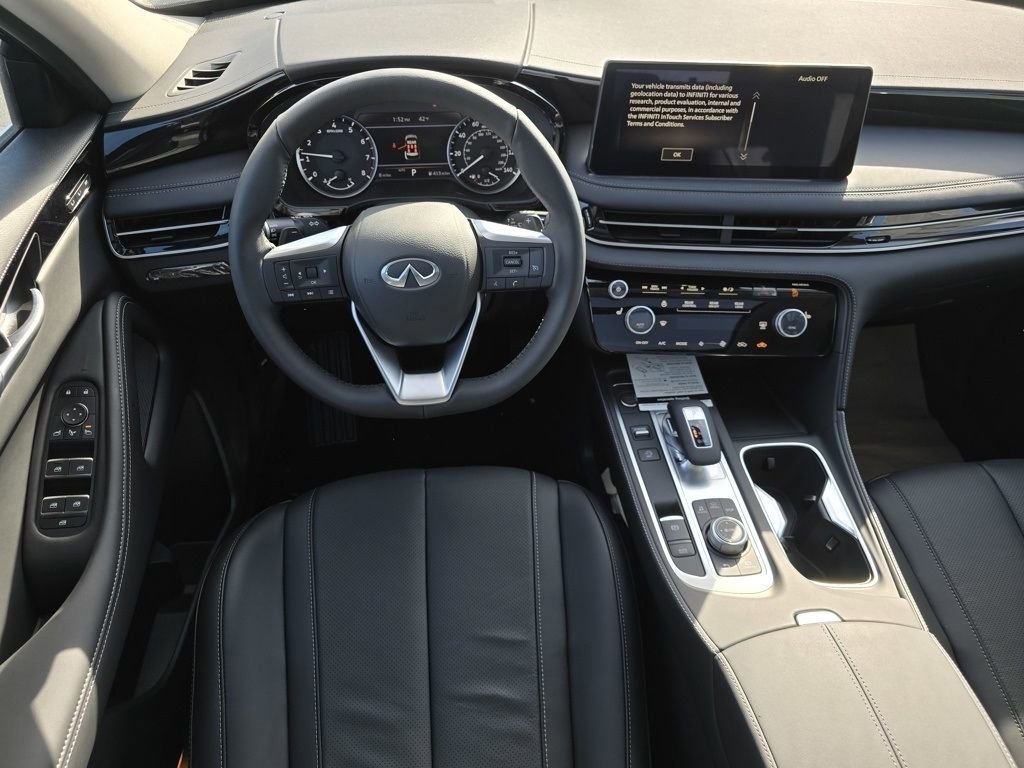 Certified 2025 INFINITI QX60 Pure image 26