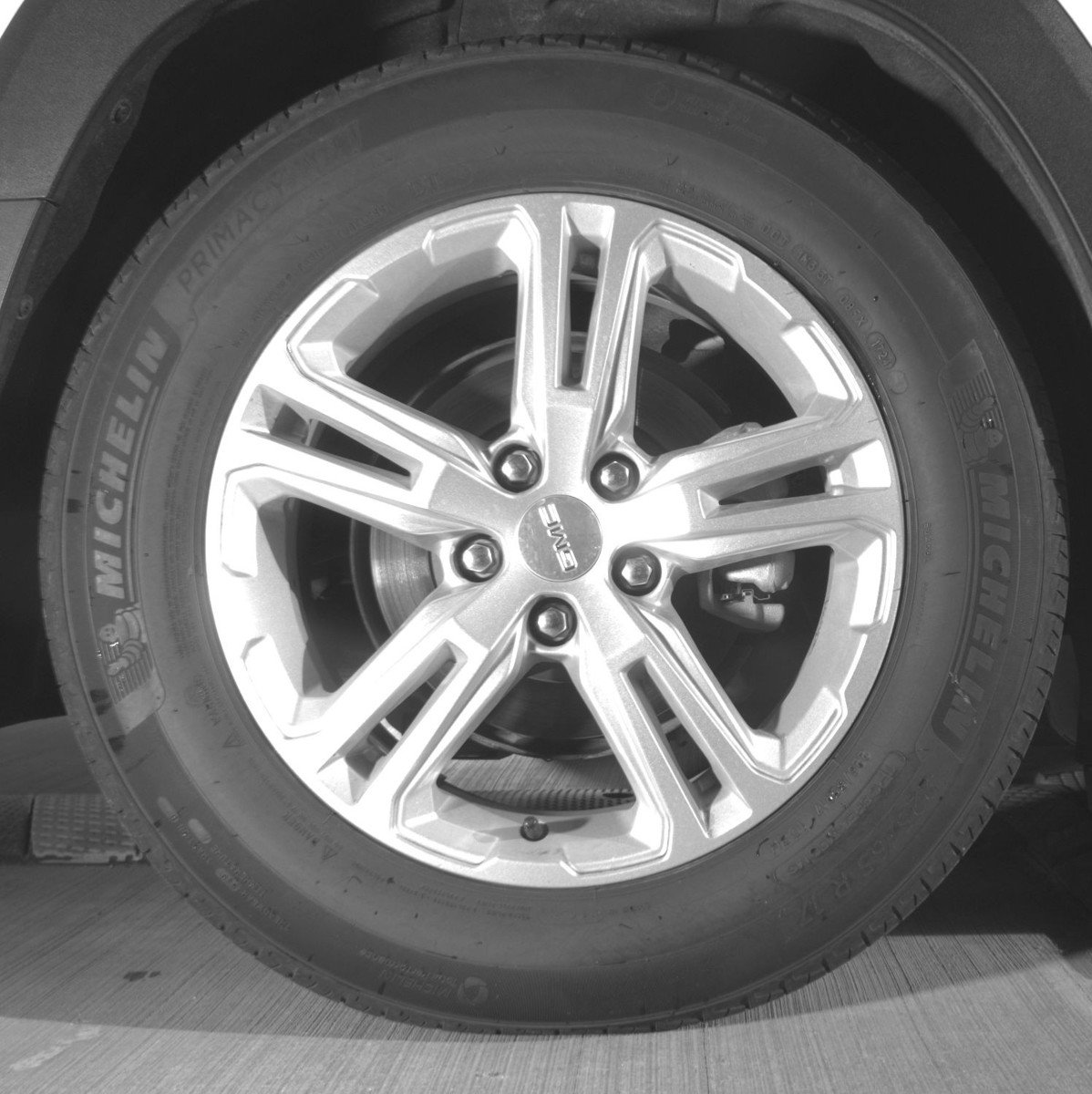 Used 2024 GMC Terrain SLE image 15