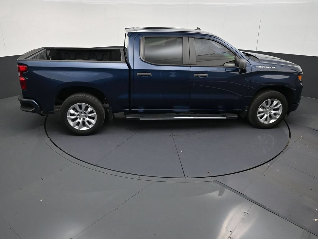 Used 2023 Chevrolet Silverado 1500 Custom RWD image 16