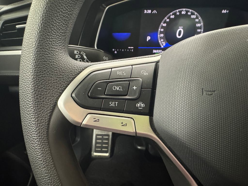 Used 2023 Volkswagen Jetta Sport image 22