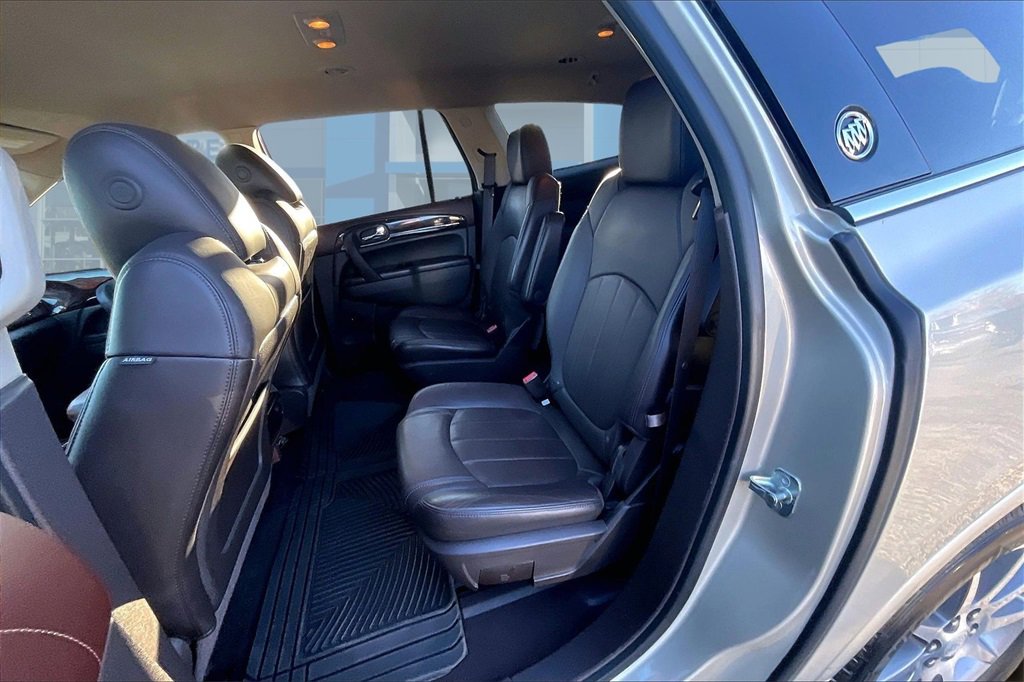Used 2014 Buick Enclave Leather image 22