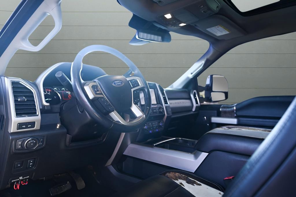 Used 2018 Ford F250 Lariat w/ Lariat Ultimate Package image 21