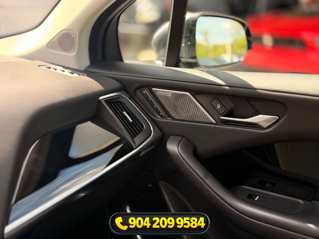 Used 2020 Jaguar I-PACE S image 17