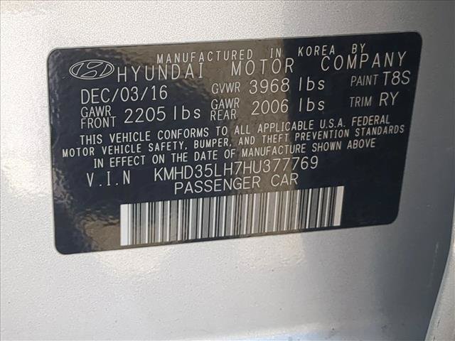 Used 2017 Hyundai Elantra GT FWD image 22