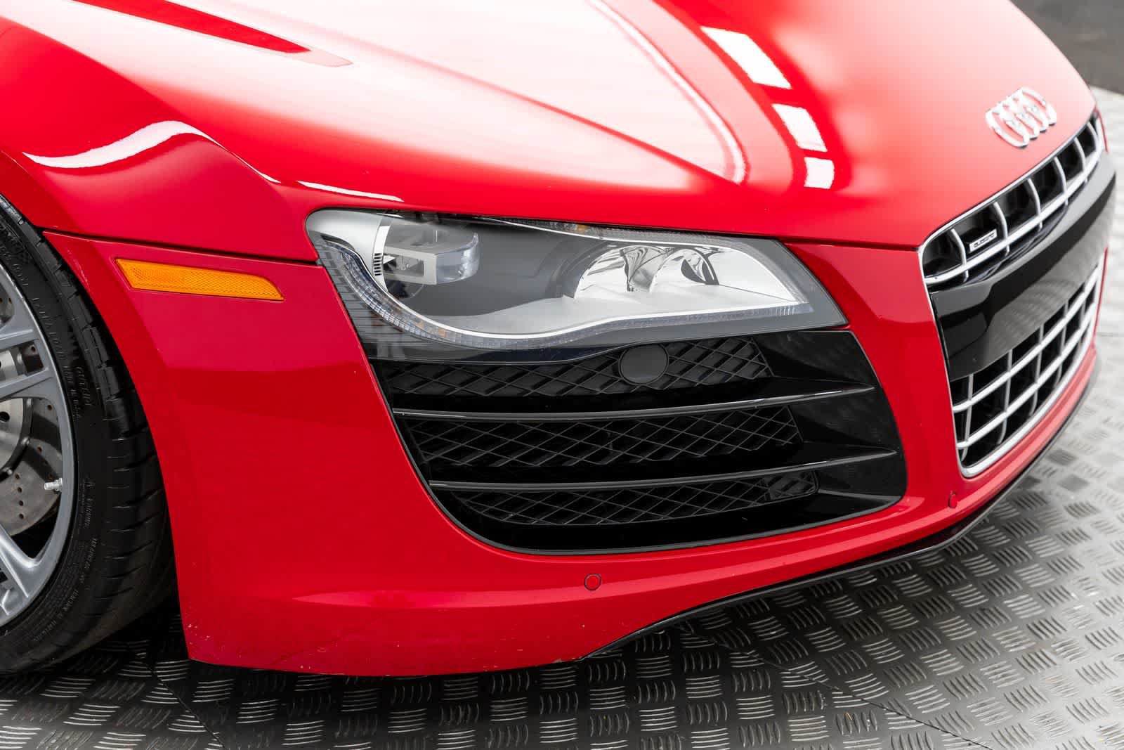 Used 2011 Audi R8 V10 AWD/4WD image 49