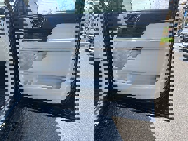 Used 2023 Lincoln Navigator L Black Label image 24