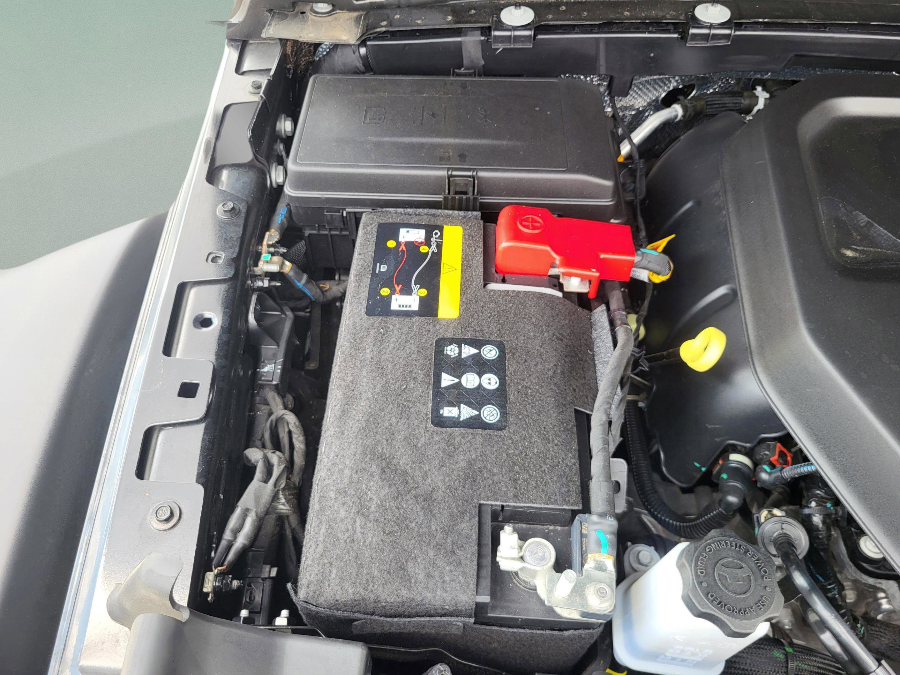 Used 2025 Jeep Wrangler Unlimited Rubicon 4xe w/ Convenience Group image 20