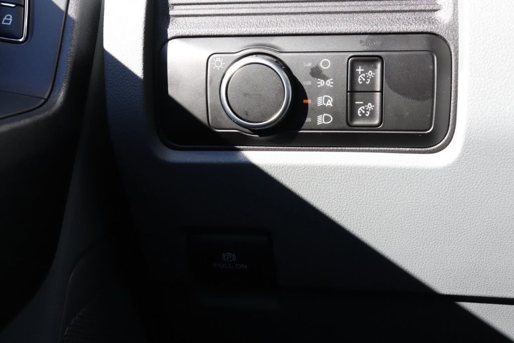 New 2026 Ford F550 4x4 Regular Cab Super Duty image 17