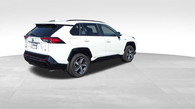 Used 2024 Toyota RAV4 SE w/ Weather & Moonroof Package AWD/4WD image 5