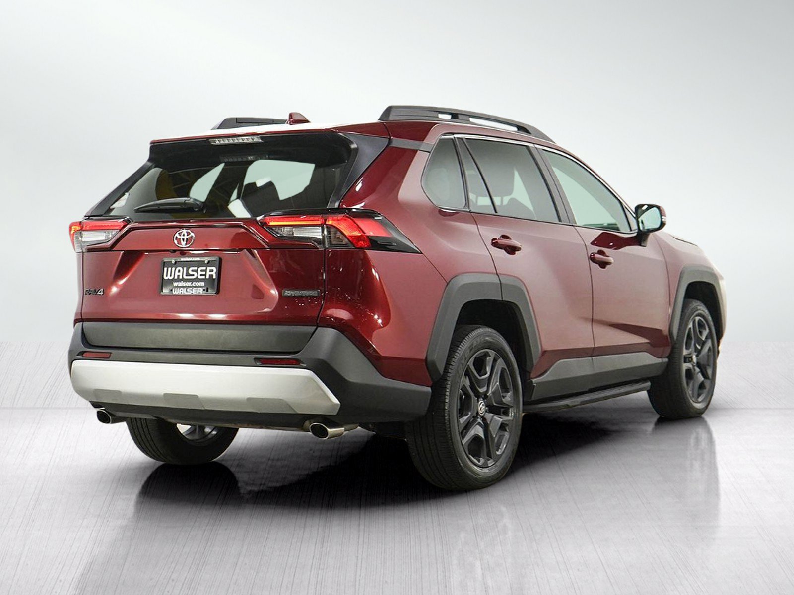 Used 2024 Toyota RAV4 Adventure AWD/4WD image 5