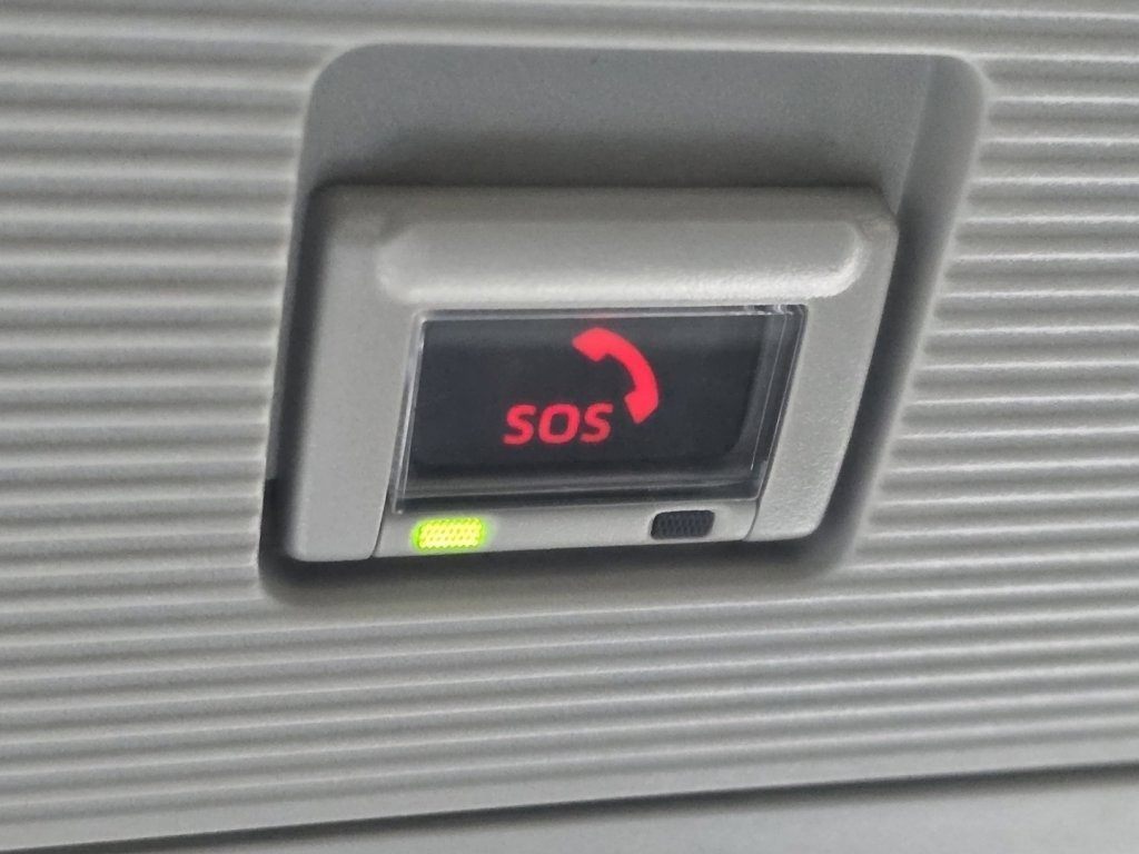 Used 2024 Toyota RAV4 XLE image 28